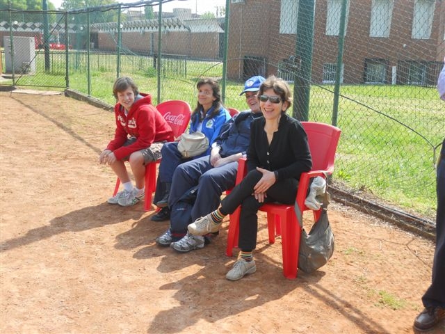 Tifosi in campo! Andrea, il nipote di Lorenzo, Silvia Parente, Angela Casaro e Loredana Ruisi